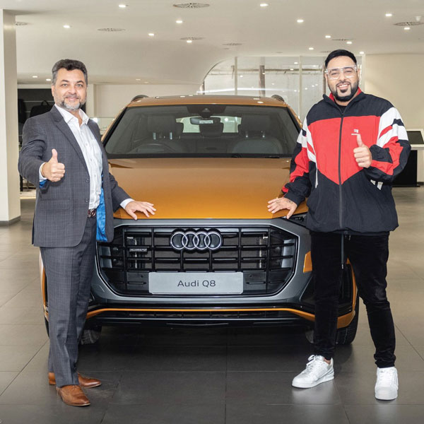 बॉलीवुड के रैपर Badshah ने खरीदी नई Audi Q8 SUV, कीमत जान हैरान हो जाएंगे आप, देखें तस्वीरें बॉलीवुड के रैपर Badshah ने खरीदी नई Audi Q8 SUV, कीमत जान हैरान हो जाएंगे आप, देखें तस्वीरें