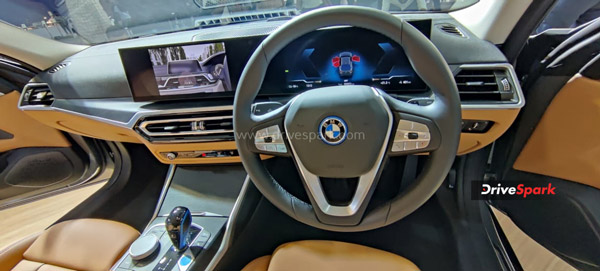 BMW i4 इलेक्ट्रिक कार के बारे में जान लें ये खास बातें, इसकी रेंज का तो कोई जवाब ही नहीं!