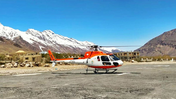 यूपी में पर्यटकों के लिए जल्द शुरू होगी हेलीकाॅप्टर टैक्सी, आगरा से मथुरा रूट पर भरेगी उड़ान