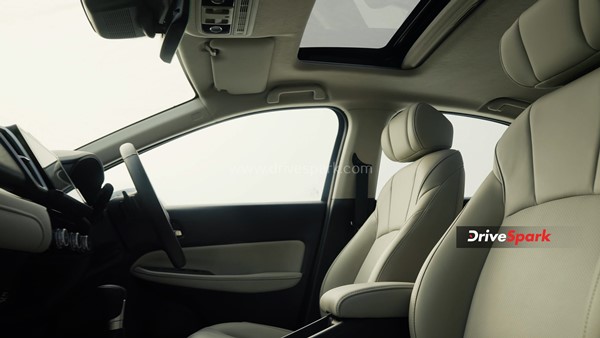 नई Honda City e:HEV में मिलने वाली हैं ये 5 खास चीजें, 4 मई को उतारी जाएगी बाजार में