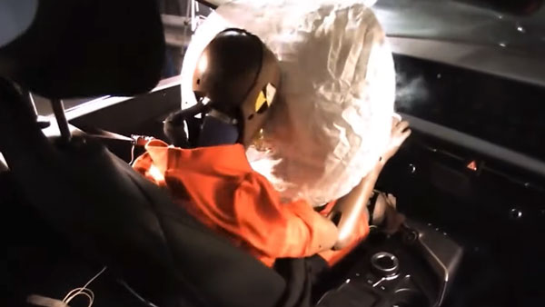 Kia EV6 ने तो कर दिया कमाल! भारत में लॉन्च होने से पहले ही क्रैश टेस्ट में हासिल की शानदार रेटिंग