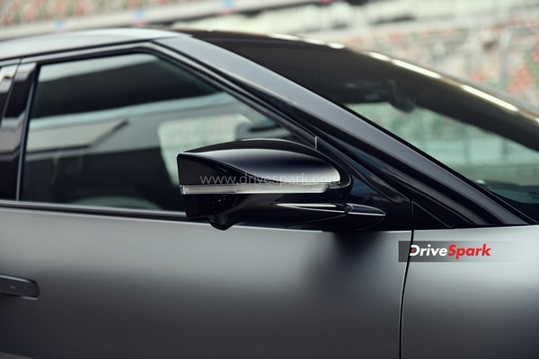 Kia EV6 Review: क्या भारत में धमाका कर पाएगी Kia की पहली इलेक्ट्रिक कार? पढ़ें रिव्यू