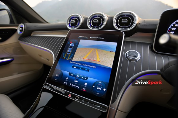 2022 Mercedes Benz C-Class भारतीय बाजार में हुई लॉन्च, जानें क्या है कीमत और फीचर्स