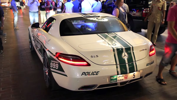 ये हैं दुनिया की 10 सबसे महंगी कारें, नबंर 1 पर है 214.59 करोड़ रुपये की लग्जरी कार ये हैं दुनिया की 10 सबसे महंगी कारें, नबंर 1 पर है 214.59 करोड़ रुपये की लग्जरी कार