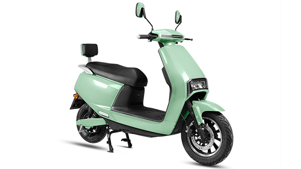 मुंबई की इस कंपनी ने लॉन्च किए दो नए इलेक्ट्रिक स्कूटर, रेंज के साथ कीमत जान हो जाएंगे हैरान