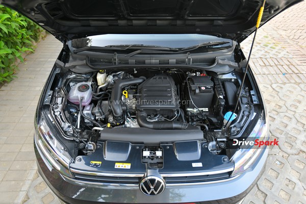 Volkswagen Virtus Review: क्या सच में यह कार VW Vento को रिप्लेस करने लायक है? पढ़ें रिव्यू