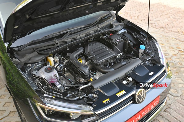 Volkswagen Virtus Review: क्या सच में यह कार VW Vento को रिप्लेस करने लायक है? पढ़ें रिव्यू
