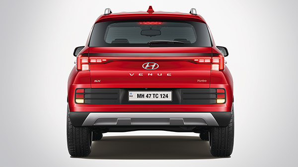 वीडियो में दिख रहे हैं नई 2022 Hyundai Venue के सारे फीचर्स, कंपनी ने जारी किया है पहला TVC