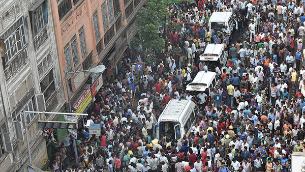 एम्बुलेंस को नहीं दिया रास्ता, तो अब कटेगा सीधे 10,000 रुपये का चालान, जानें क्या है नियम