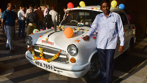 Contessa ब्रांड को बेचने वाली है Hindustan Motors, जानें किस कंपनी के नाम होगा यह ब्रांड