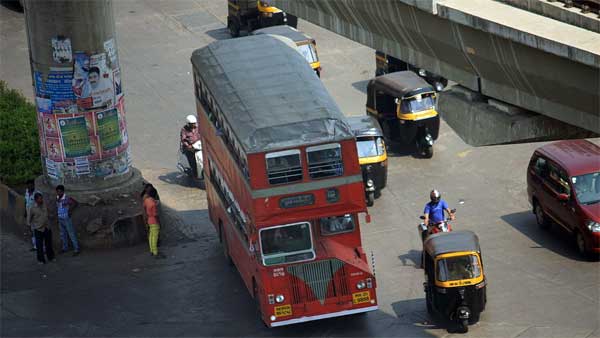 मुंबई में जल्द शुरू होंगी डबल डेकर इलेक्ट्रिक बसें, 2028 तक पुरी तरह ई-बसें चलाने का लक्ष्य
