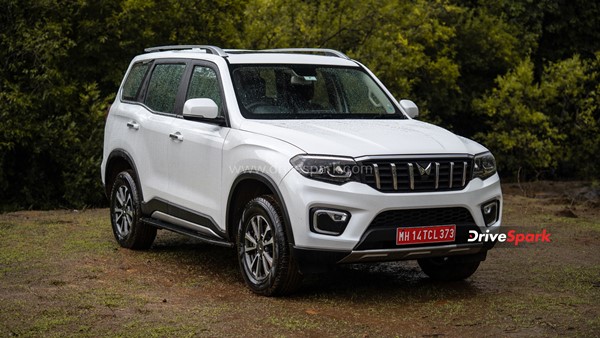 सुरक्षा व मुख्य फीचर्स