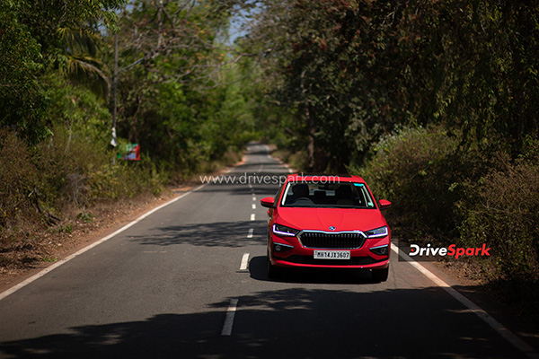 Skoda Slavia की कीमत में हुआ भंयकर इजाफा, हो गई है 60,000 रुपये तक का इजाफा