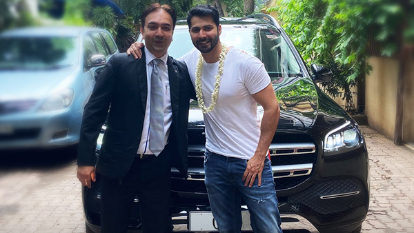 एक्टर Varun Dhawan ने खरीदी नई Mercedes-Benz GLS SUV, जानें क्या है इस कार की कीमत