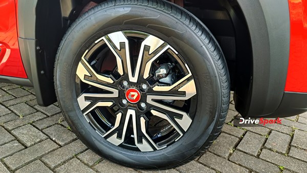 2022 रेनॉल्ट काइगर रिव्यू: कंपनी ने इस मॉडल में क्या किए हैं बदलाव, जानें हुई है कितनी बेहतर