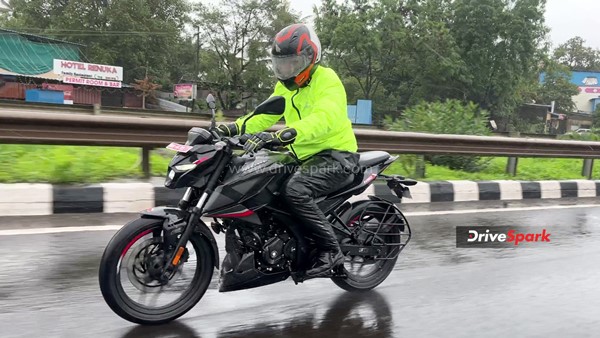 Bajaj Pulsar N160 Review: क्या होगी 160सीसी की टाॅप परफार्मिंग बाइक? पढ़ें रिव्यू