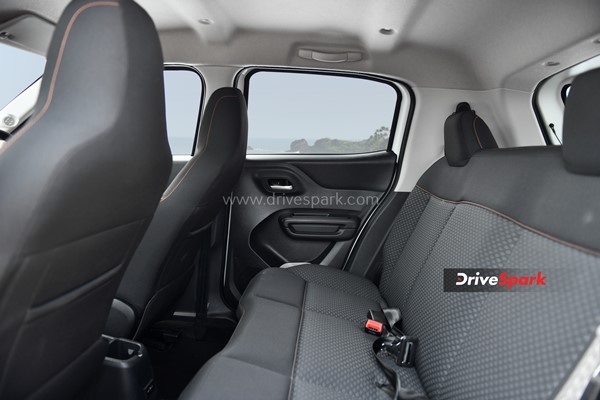 इंतजार हुआ खत्म, कल लॉन्च होने वाली है सिट्रोन सी3 माइक्रो एसयूवी, जानें क्या मिलने वाला है इसमें