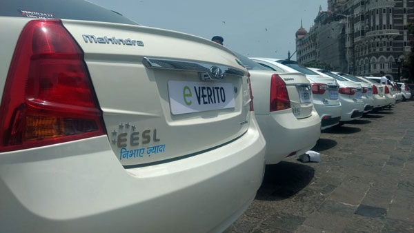 करवाना चाहते हैं वाहन का रजिस्ट्रेशन ट्रांसफर? जानें आसान चरणों में पूरी प्रक्रिया