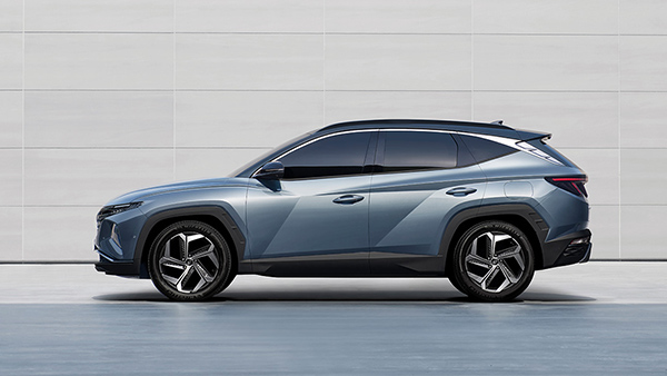 खरीदने जा रहे हैं 2022 Hyundai Tucson, तो जान लें इसकी 5 खास फीचर्स के बारे में