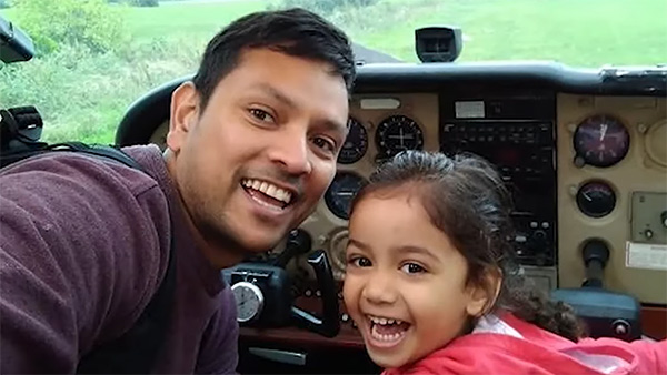 इस आदमी ने घर बैठे लॉकडाउन में बना डाला प्लेन, जानें कितने रुपये किए हैं खर्च