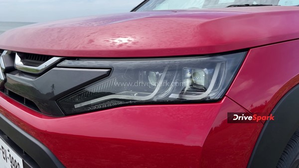 नई Maruti Suzuki Brezza में क्या मिला है नया, क्या हुई पहले से बेहतर या निकली फिसड्डी, पढ़ें रिव्यू