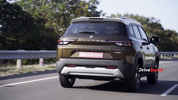 नई Maruti Suzuki Brezza में क्या मिला है नया, क्या हुई पहले से बेहतर या निकली फिसड्डी, पढ़ें रिव्यू