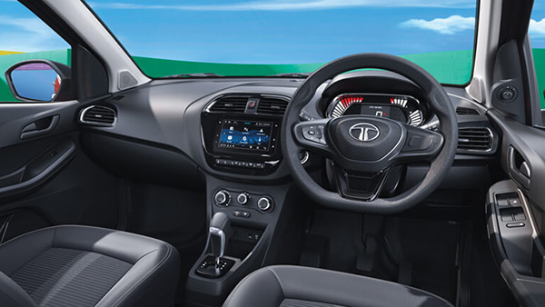 टाटा टियागो का एक्सटी वेरिएंट हो गया और फीचर लोडेड, एनआरजी रेंज को मिला नया वेरिएंट