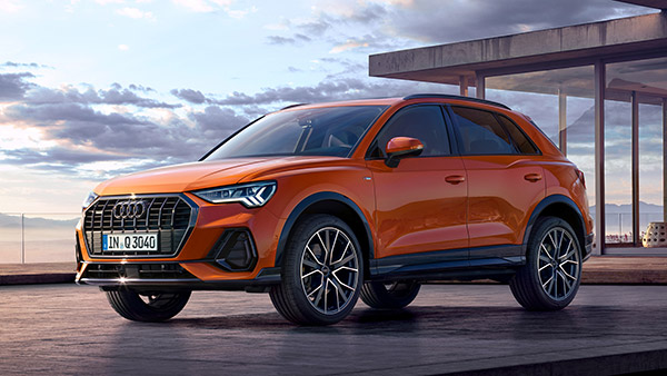 ऑडी क्यू3 कुल दो वेरिएंट्स में होने वाली है लॉन्च, जानें किस वेरिएंट में होंगे कौन से फीचर्स