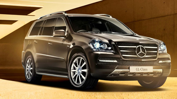 रणदीप हुड्डा मना रहे हैं 46वां जन्मदिन, जानिए कौन सी लग्जरी कारों के हैं मालिक