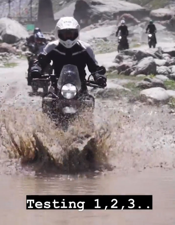 रॉयल एनफील्ड हिमालयन 450 का पहला टीजर हुआ जारी, जाने कब हो सकती है लॉन्च