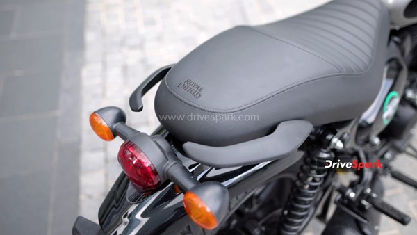 रॉयल एनफील्ड हंटर 350 रिव्यू - भारतीय बाइक्स की दुनिया में आया एक नया शिकारी