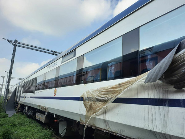 भारत में अब बिजली से नहीं, हाइड्रोजन से चलेंगी ट्रेन; 2023 तक हो जायेगी तैयार