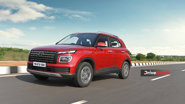 कार डीलरों ने धनतेरस के लिए रोकी तत्काल बुकिंग, जानें वजह