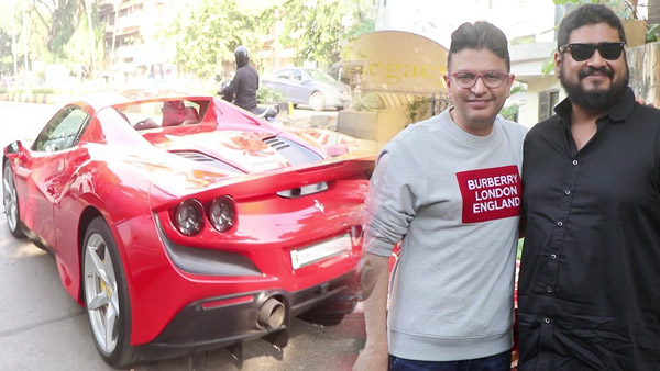 टी-सीरिज वाले भूषण कुमार ने 'आदिपुरुष' के डायरेक्टर को गिफ्ट की फरारी की सुपरकार, कीमत सुन रह जायेंगे दंग