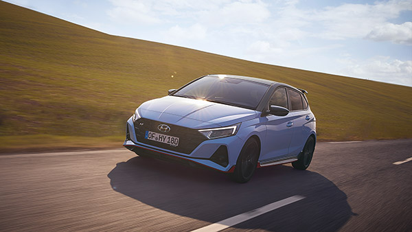 हुंंडई की ये शानदार कारें नहीं खरीद सकते आप, केवल विदेशी बाजारों में हैं उपलब्ध