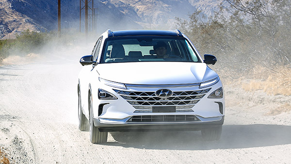 हुंंडई की ये शानदार कारें नहीं खरीद सकते आप, केवल विदेशी बाजारों में हैं उपलब्ध