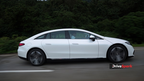 Mercedes-Benz EQS 580: इलेक्ट्रिक पाॅवरट्रेन में एक शानदार लग्जरी कार, रेंज 850 किमी, पढ़ें रिव्यू