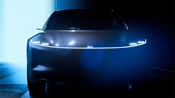 2. ओला इलेक्ट्रिक कार इंटीरियर