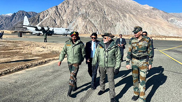 भारतीय वायु सेना देसी विमानों से होगी लैस, पीएम मोदी रखेंगे एयरक्राफ्ट निर्माण प्रोजेक्ट की आधारशिला