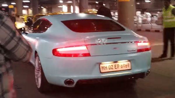 रणवीर सिंह पर लगा बिना इंश्योरेंस के 83 लाख रुपये की कार चलाने का आरोप, जानिए क्या है सच्चाई?