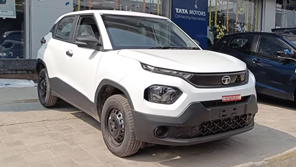 टाटा पंच के इस वैरिएंट से हटा पेट्रोल बचाने वाला यह फीचर, जानें विस्तार से 