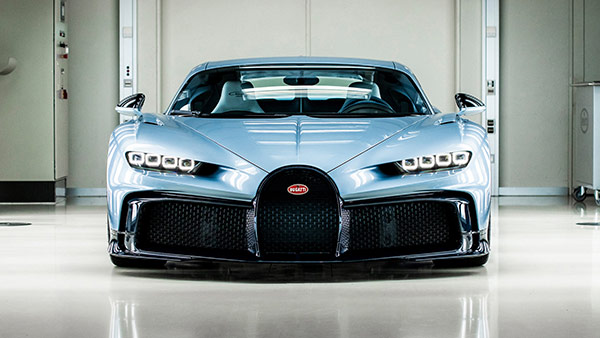 Buggati Chiron Profilee