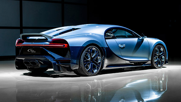 Buggati Chiron Profilee