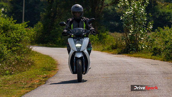 एथर के 450एक्स व 450एक्स प्रो पैक में क्या है अंतर? जानें