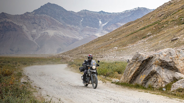 लद्दाख जाने वालों के लिए खुशखबरी, अब रिस्ट्रिक्टेड इलाकों में भी जा सकेंगे टूरिस्ट