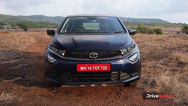 टाटा अल्ट्रोज आईसीएनजी रिव्यू: इंजन, प्रदर्शन, बूट स्पेस