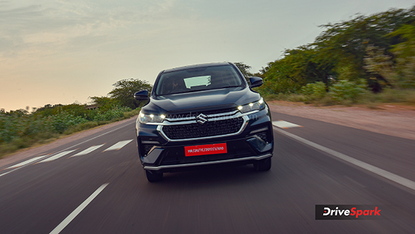 मारुति सुजुकी इन्विक्टो रिव्यू: एमपीवी सेगमेंट को मिलेगा नया किंग?