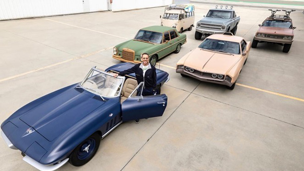 robert-downey-jr Robert Downey Jr Giving Away Car robert-downey-jr Robert Downey Jr Giving Away Car