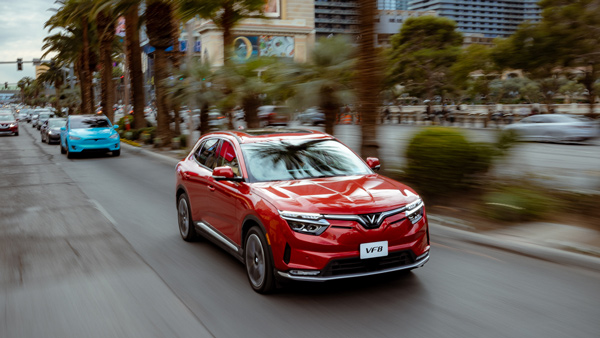 Vinfast VF8 Running Shot