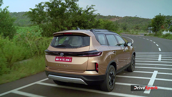 2023 Tata Safari Review